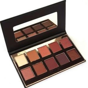 Crown brush fuego eyeshadow palette